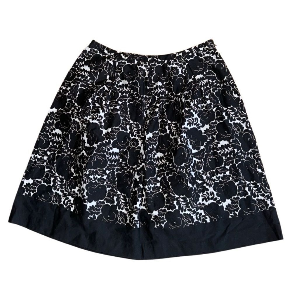 Peck & Peck Women's Floral Pleated Black & White Mini Skirt - Size 6P